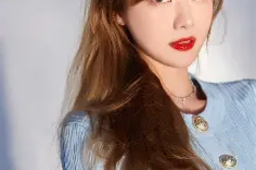 吃瓜群众吵翻！网红爆料是真是假？鹿晗直接报警让她求锤得锤